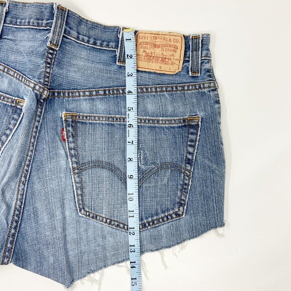 LEVI'S | Distressed Denim Cut-Off Shorts - Picture 13 of 14